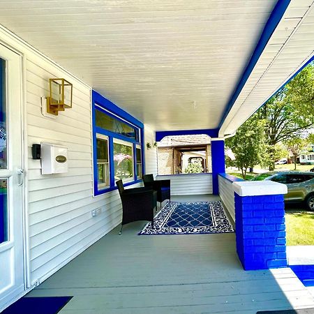 The Sapphire Haven - Your Old Brooklyn Oasis Awaits Families, Couples, Business Travelers Near Downtown With Parking, 300 Mb Wifi & Self Check-In Κλίβελαντ Εξωτερικό φωτογραφία