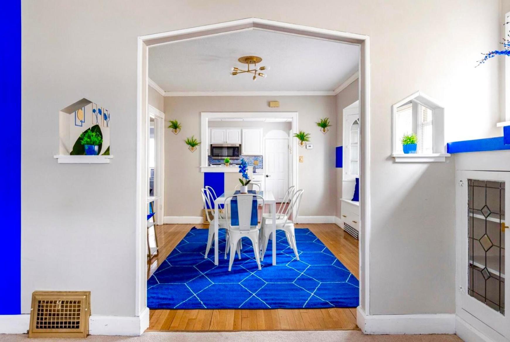 The Sapphire Haven - Your Old Brooklyn Oasis Awaits Families, Couples, Business Travelers Near Downtown With Parking, 300 Mb Wifi & Self Check-In Κλίβελαντ Εξωτερικό φωτογραφία