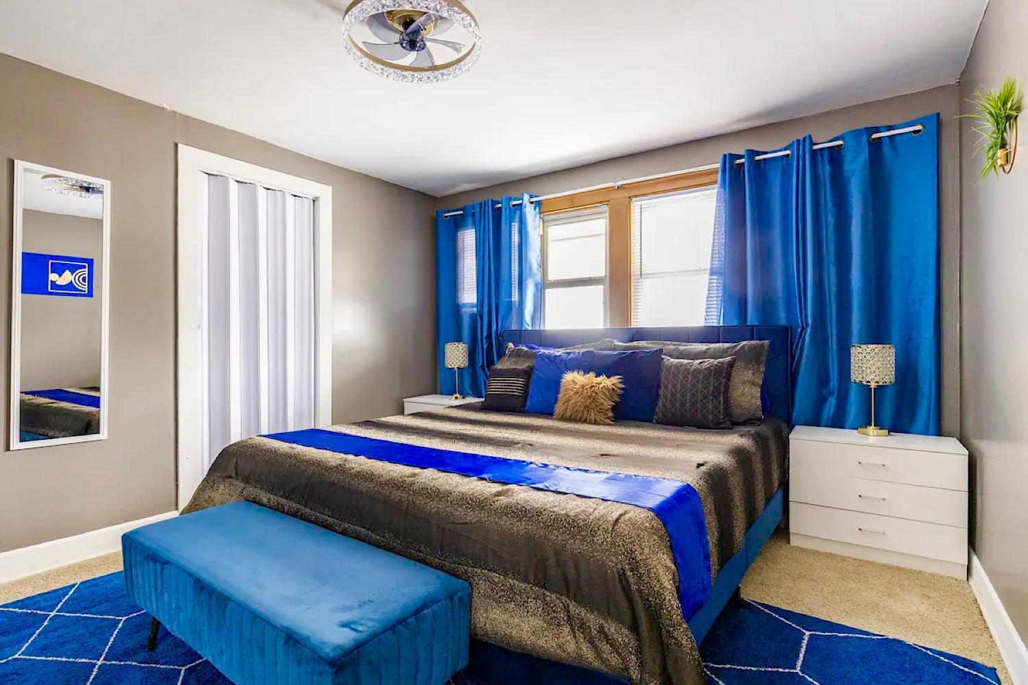 The Sapphire Haven - Your Old Brooklyn Oasis Awaits Families, Couples, Business Travelers Near Downtown With Parking, 300 Mb Wifi & Self Check-In Κλίβελαντ Εξωτερικό φωτογραφία