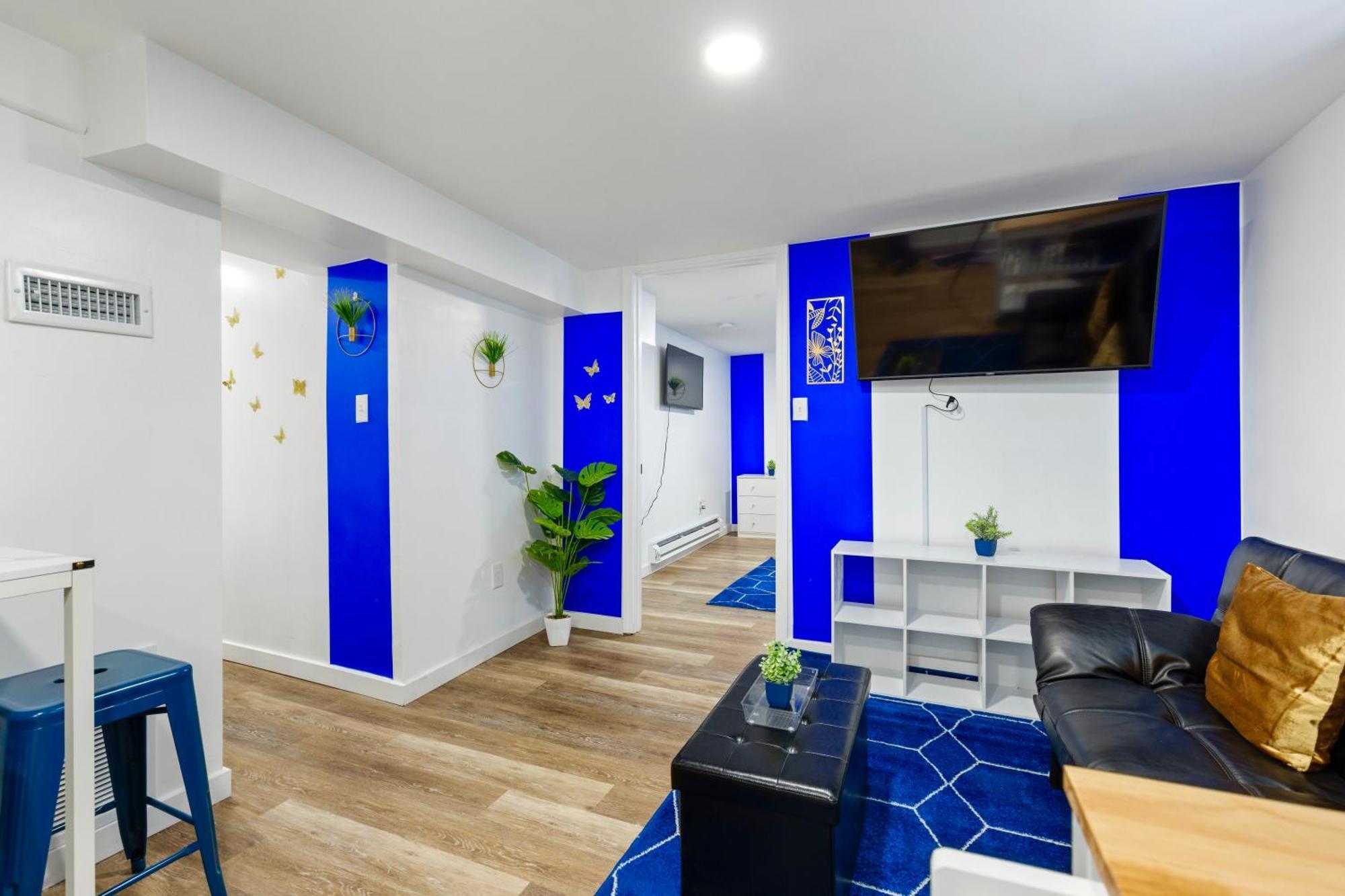 The Sapphire Haven - Your Old Brooklyn Oasis Awaits Families, Couples, Business Travelers Near Downtown With Parking, 300 Mb Wifi & Self Check-In Κλίβελαντ Εξωτερικό φωτογραφία