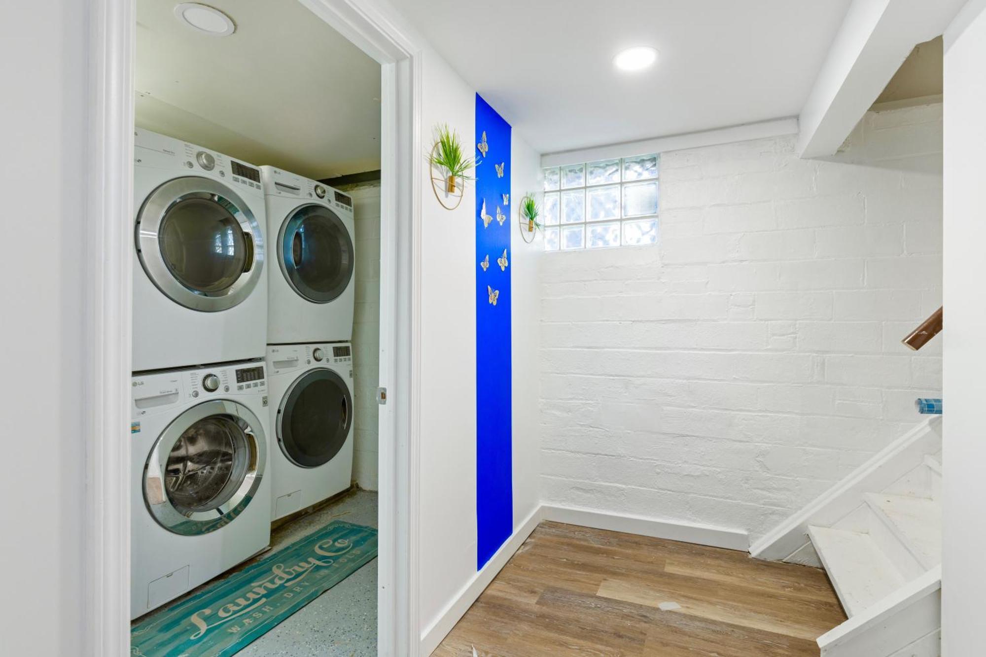 The Sapphire Haven - Your Old Brooklyn Oasis Awaits Families, Couples, Business Travelers Near Downtown With Parking, 300 Mb Wifi & Self Check-In Κλίβελαντ Εξωτερικό φωτογραφία