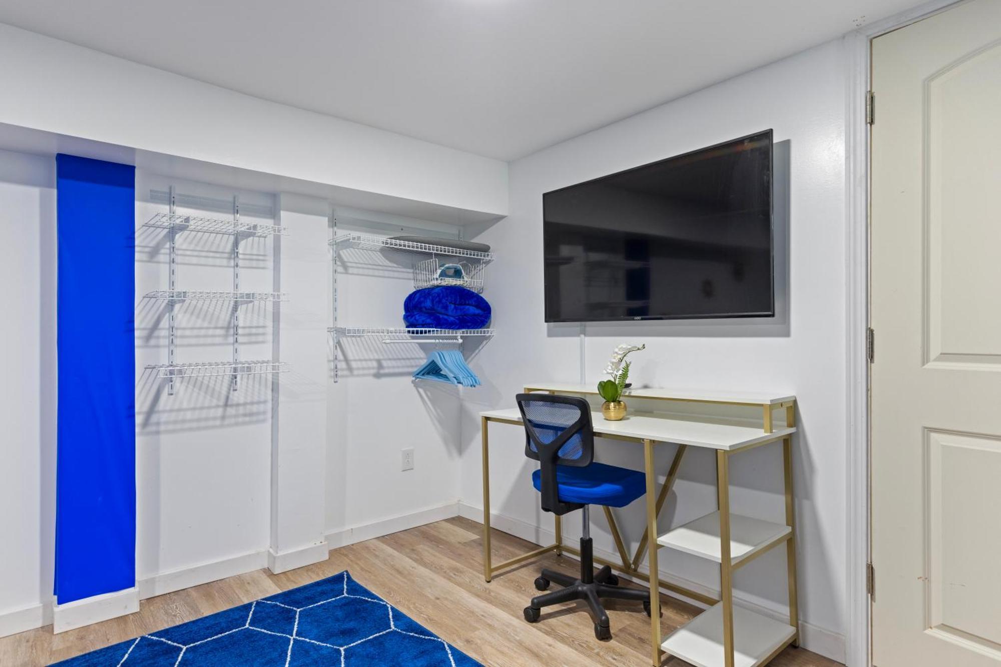The Sapphire Haven - Your Old Brooklyn Oasis Awaits Families, Couples, Business Travelers Near Downtown With Parking, 300 Mb Wifi & Self Check-In Κλίβελαντ Εξωτερικό φωτογραφία